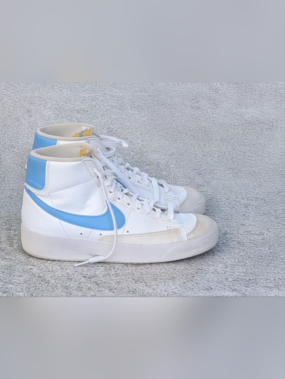 NIKE Blazer Mid 77 Next Nature In The White/Univ Blue, W:9.5 M:8 DQ4124-101